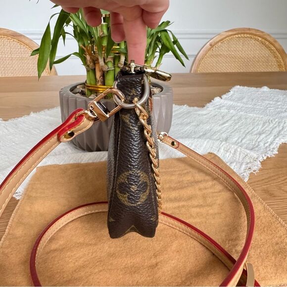 ✅AUTHENTIC✅LOUIS VUITTON POCHETTE ACCESSORIES CROSSBODY BAG - Picture 5 of 13